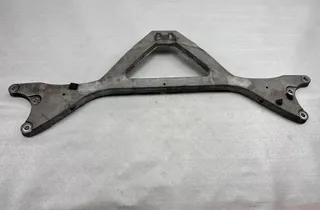 AUDI A8 D3/4E (2002-2010) Citas motora nodalījuma detaļas 4H0806151C 34131219