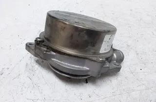 AUDI Q7 4L (2005-2015) Vakuuma sūknis 057145100 27582288