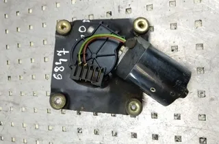 VOLVO V40 1 generation (1996-2004) Stikla tīrītāja motorīts 0390241170 34349806