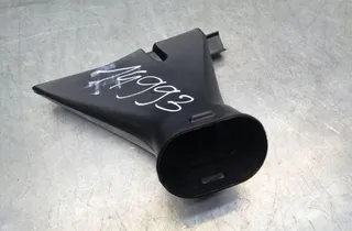 VOLVO XC60 2 generation (2017-2024) Воздухозаборная труба 31455256 34344035