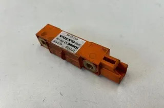 VOLVO S40 2 generation (2004-2012) Aizmugurējais labais trieciena sensors 8651754,004320,051202 34091187