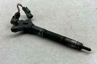 TOYOTA Avensis 2 generation (2002-2009) Degvielas sprausla 08H00609,236700R040 34116454