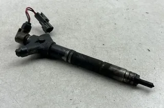 TOYOTA Avensis 2 generation (2002-2009) Degvielas sprausla 08H00609,236700R040 34116455