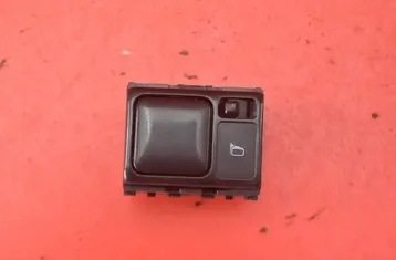 NISSAN Micra K12 (2002-2010) Mirror adjustment switch 22098618