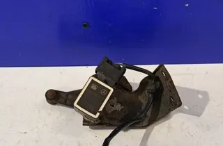 MERCEDES-BENZ E-Class W211/S211 (2002-2009) Датчик уровня спереди справа A0105427717 33387820