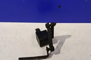 MERCEDES-BENZ E-Class W211/S211 (2002-2009) Датчик уровня спереди справа A0105427717 33387827