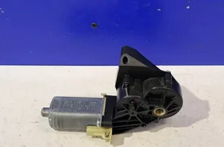 MERCEDES-BENZ C-Class W204/S204/C204 (2004-2015) Моторчик переднего левого сиденья 82296770 33546572