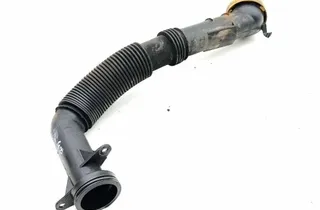 PORSCHE 911 996 (1998-2005) Труба для заполнения масла 99610715057 33352617