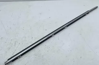 CITROËN C-Crosser 1 generation (2007-2013) Стеклоуплотнитель передней левой двери 33517120