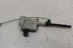 VOLVO V70 2 generation (2000-2008) Degvielas tvertnes vāciņa bloķēšana 33328389