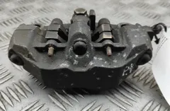 SUZUKI GSX Priekšējais kreisās puses bremžu suports 33344283