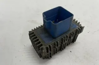 OPEL Astra H (2004-2014) Aizdedzes sveces 55353011 22172188