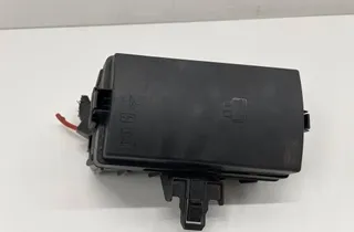 SKODA Superb 1 generation (2001-2008) Блок предохранителей 5Q0907361D 33553332