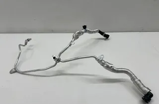 BMW X7 G07 (2018-2024) Coolant Hose Pipe 7926023 33553813