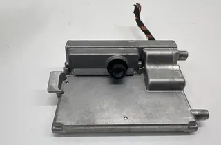 SKODA Superb 1 generation (2001-2008) Priekšējā bufera kamera 2Q0980653D 33554076