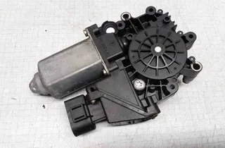 AUDI A4 B6/8E (2000-2005) Aizmugurējo kreiso durvju loga pacēlāja motorīts 114188100,0536001402 32537444