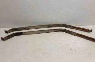 TOYOTA Verso 1 generation (2009-2015) Fuel Tank Holder 32540174