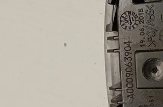 MERCEDES-BENZ C-Class W205/S205/C205 (2014-2023) Другие внутренние детали A0009063904 33189393