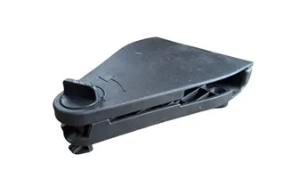 VOLKSWAGEN Passat B6 (2005-2010) Brīdinājuma trīsstūris 4B5860285D 33245697