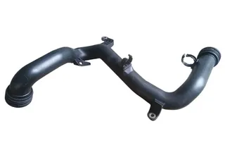 VOLKSWAGEN Passat B7 (2010-2015) шланг радиатора интеркулера 1K0145762AT 33246487