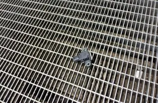 RENAULT Kadjar 1 generation (2015-2024) Aizmugurējais labais trieciena sensors 988363TA0A 33401153