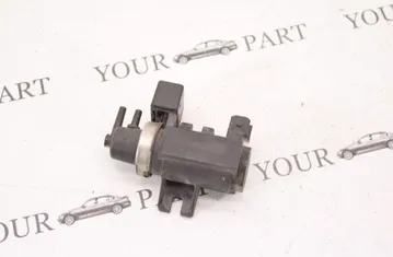 BMW 3 Series E90/E91/E92/E93 (2004-2013) Solenoīda vārsts 2247906 33483019