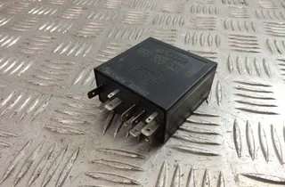 AUDI A6 C6/4F (2004-2011) Реле 4b0955531d 33483049