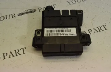 BMW 7 Series F01/F02 (2008-2015) Распределительная коробка 9153418 33484964