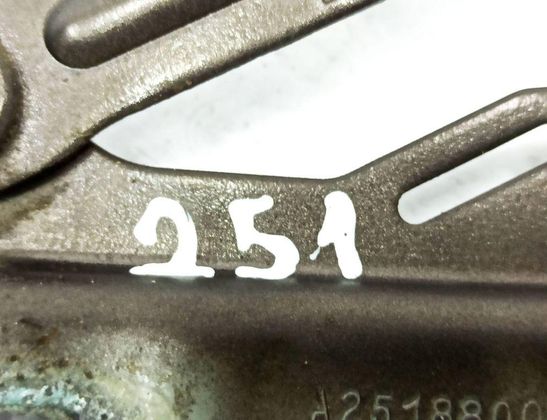 MERCEDES-BENZ R-Class W251 (2005-2017) Front Right Bonnet Hinge L024GG2M,A2518800328,L342UW1M 32868527