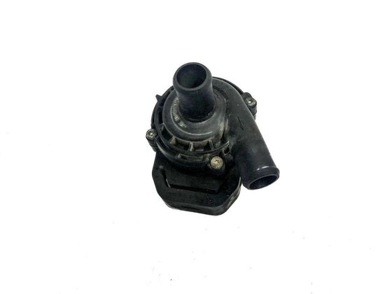 MERCEDES-BENZ E-Class W211/S211 (2002-2009) Моторчик циркуляции охлаждения 3130591163,A6398350064,2118350028,A1718350064,2118350064,PA66-GF30,02775812,2115060000,2118350264,2E0965559,1718350064,2118350164,A1978350064,2118350364,A2118350028,2048350364,1978350064 32873562