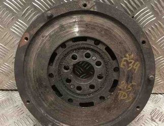 BMW 5 Series E34 (1988-1996) Sadales starppārnesums 32017570