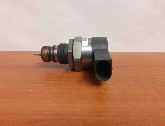 BMW 5 Series F10/F11 (2009-2017) Датчики топливной магистрали 0281002949,#9210 14650175