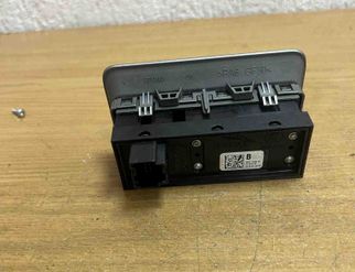 JAGUAR XF F15 (2013-2018) Headlight Switch Control Unit 8X2311654BC,03037000,#F2225 25629528