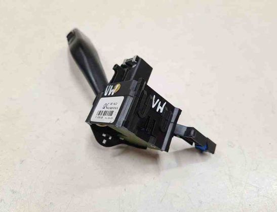 VOLKSWAGEN Touran 1 generation (2003-2015) Stikla tīrītāja rokturis 65438001,1K0953519A 32712628