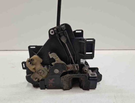 VOLKSWAGEN Polo 4 generation (2001-2009) Front Left Door Lock 3B1837015 32715613