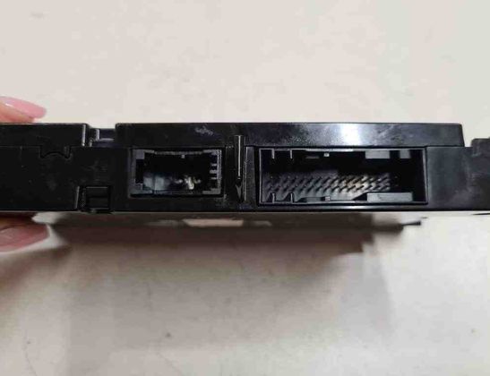 VOLVO V70 2 generation (2000-2008) Bluetooth Control Unit 32717722