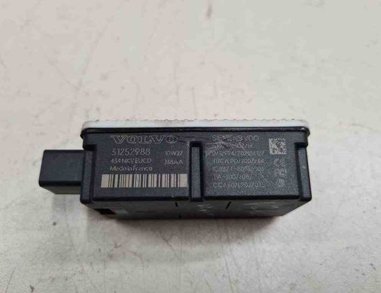 VOLVO V70 2 generation (2000-2008) Central locking control unit 434NKVEUCD,31252988 32717766