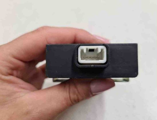 TOYOTA Avensis 3 generation (2009-2020) Central locking control unit S000003660,8974105090 32718201