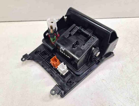 VOLKSWAGEN Jetta 3 generation (1992-1998) Ashtray 1K0857961,1K0863475H 32719094