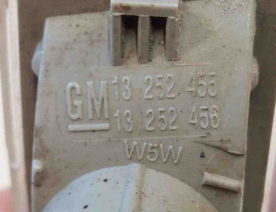 OPEL Insignia A (2008-2016) Front Left Fender Turn Signal 13252455,13252456 32722100