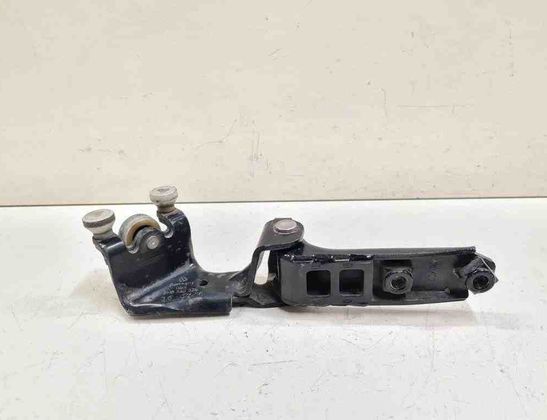 VOLKSWAGEN Transporter T5 (2003-2015) Петля для раздвижной двери 07302074059,7H0843336 32725898