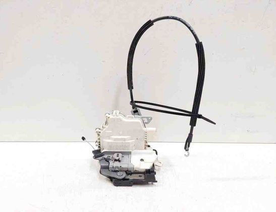 SEAT Altea 1 generation (2004-2013) Front Right Door Lock 32727320