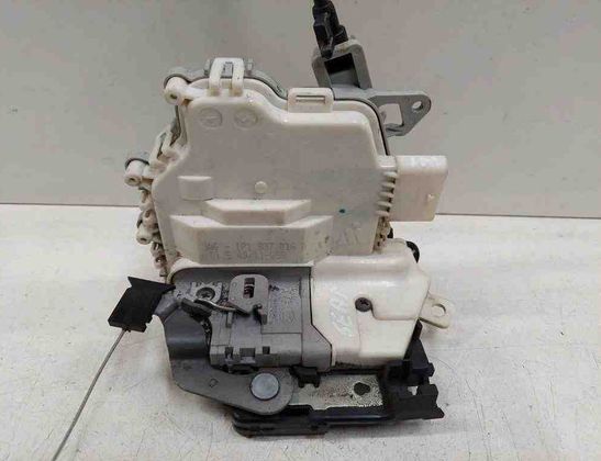 SEAT Altea 1 generation (2004-2013) Front Right Door Lock 32727320