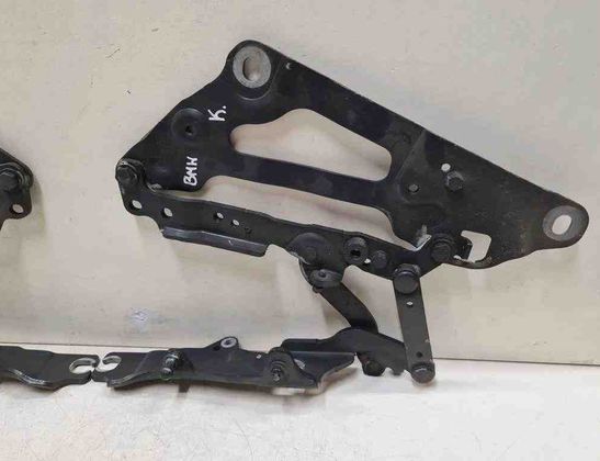 BMW 5 Series Gran Turismo F07 (2010-2017) Front Left Bonnet Hinge 704632304,704632404 32730216