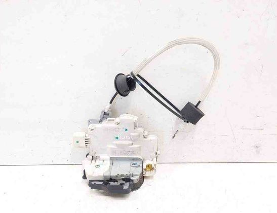 AUDI A6 C6/4F (2004-2011) Замок передней левой двери 4F1837015E 32732676