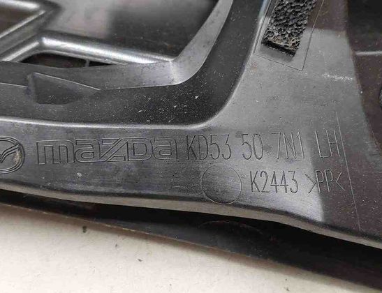 MAZDA CX-5 1 generation (2011-2020) Пластмасса передняя стеклоочистителей 32733139
