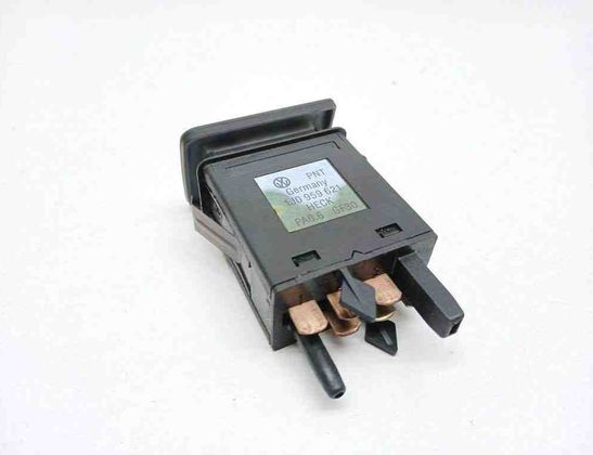 VOLKSWAGEN Golf 3 generation (1991-1998) Кнопка обогрева заднего стекла 1J0959621 31369633