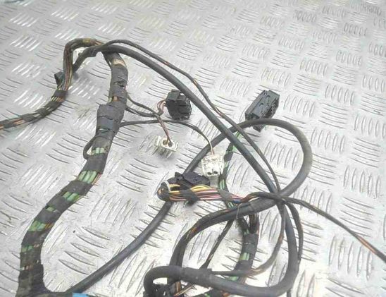 BMW 5 Series E34 (1988-1996) Kabeļi / vadi 928648,1391542 31399135