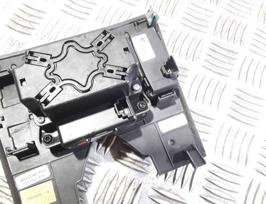 MERCEDES-BENZ E-Class W212/S212/C207/A207 (2009-2016) Navigācijas vadības poga A2126806493 28290538