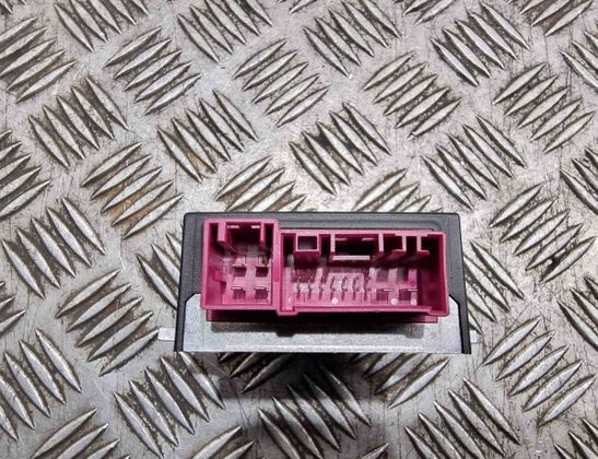 BMW 5 Series E60/E61 (2003-2010) Fuel Pump Control 7180427,5DS00944400 29888344